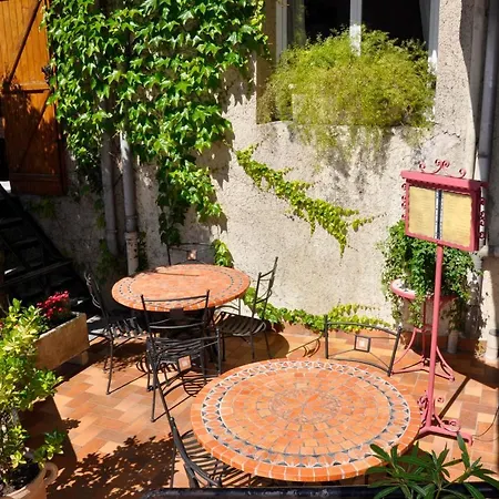 Les Deux Acacias * Villepinte (Aude)